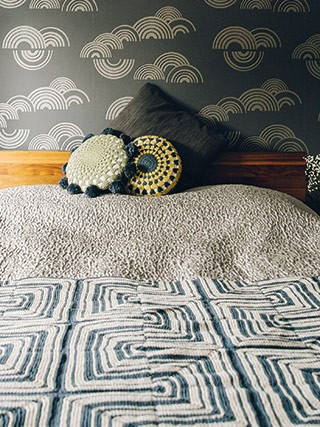 Click to see the yarn