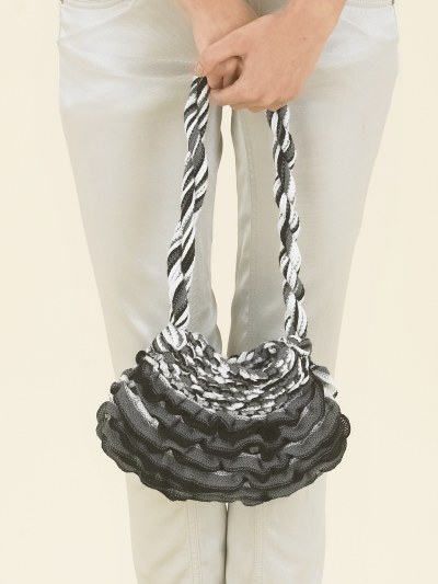 Click to see the yarn